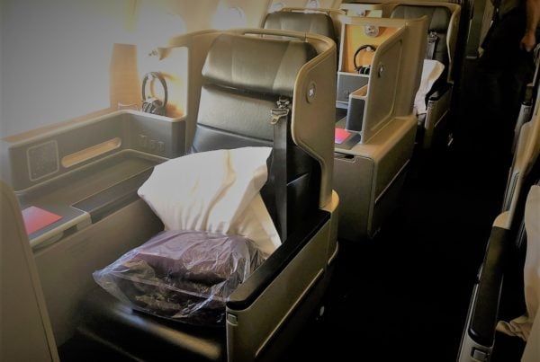 qantas oneworld classic award