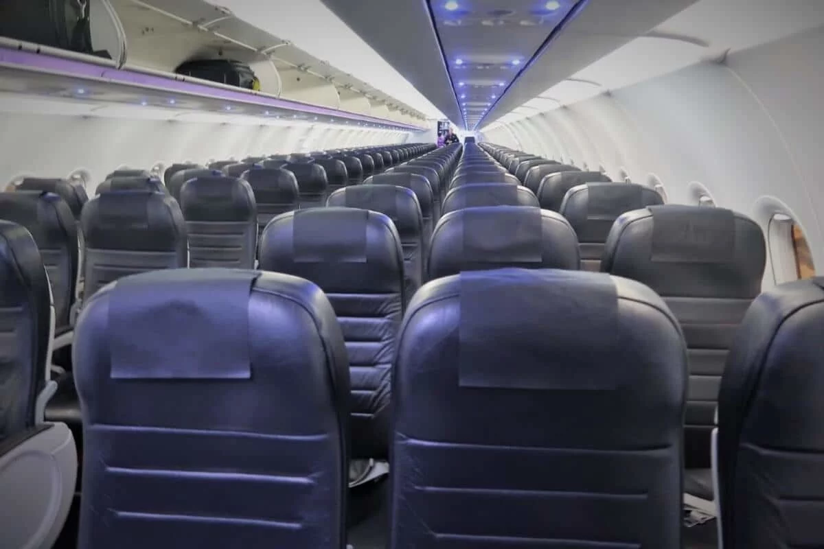 air new zealand economy class review