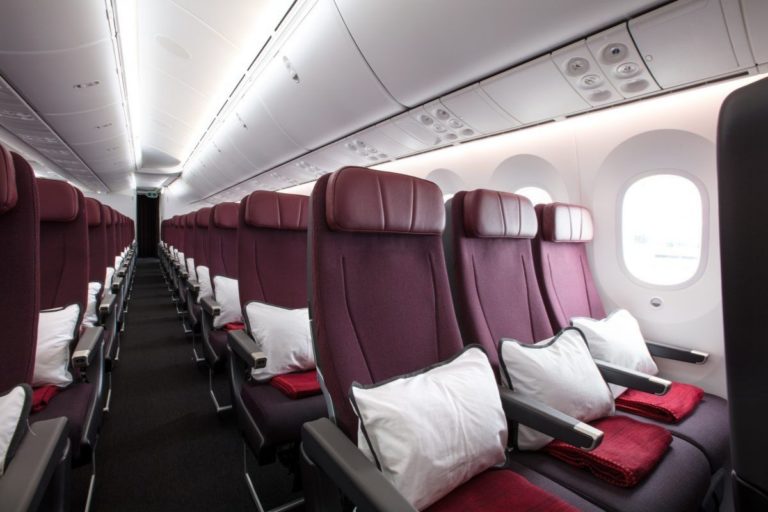 qantas dreamliner header