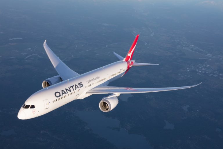 qantas 787 dreamliner