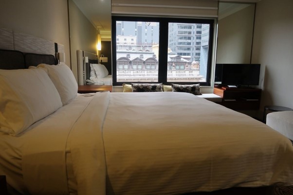 The InterContinental Sydney is located in a prime position by Circular Quay and the Botanical Gardens