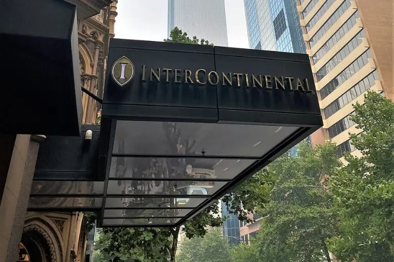 Intercontinental Melbourne The Rialto entrance